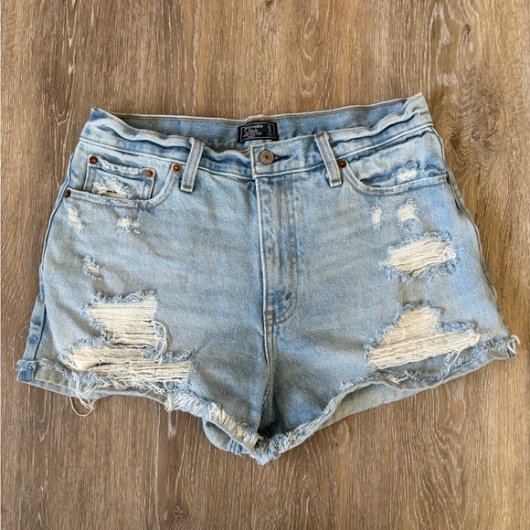 Abercrombie & Fitch Pants - A&F high-rise jeans short